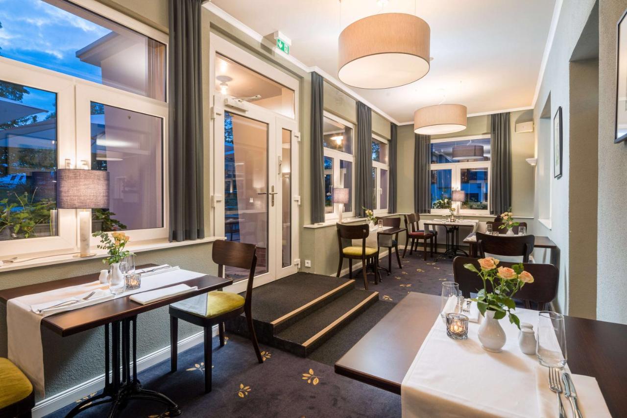 Logis Hotel Quartier 5, Saechsische Schweiz, Mit Restaurant, Cafe & Bar 쿠로르트고리슈 외부 사진