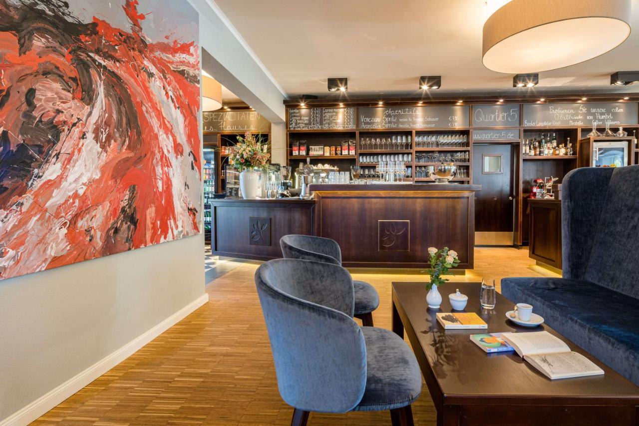 Logis Hotel Quartier 5, Saechsische Schweiz, Mit Restaurant, Cafe & Bar 쿠로르트고리슈 외부 사진